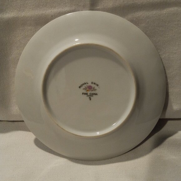 Vintage Royal Swirl Fine China - Picture 9 of 12
